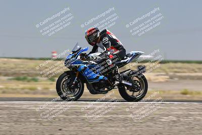 media/Aug-03-2025-TrackDaz (Sun) [[bf4a71acf9]]/B Group/1220pm (Wheelie Bump)/